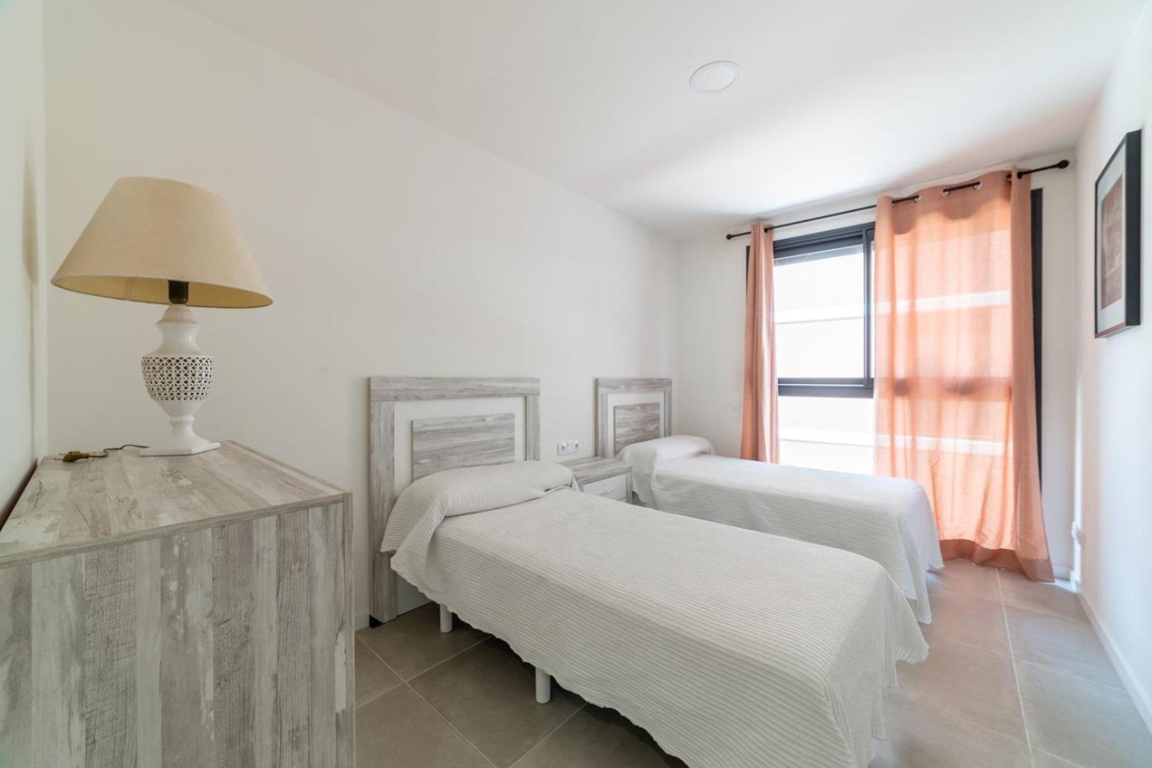 Calafell Seaside Escape Apartment Phòng bức ảnh